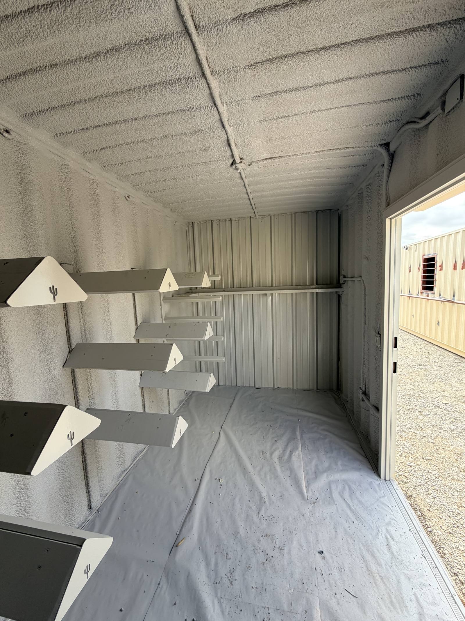 40 ft tack room — interior