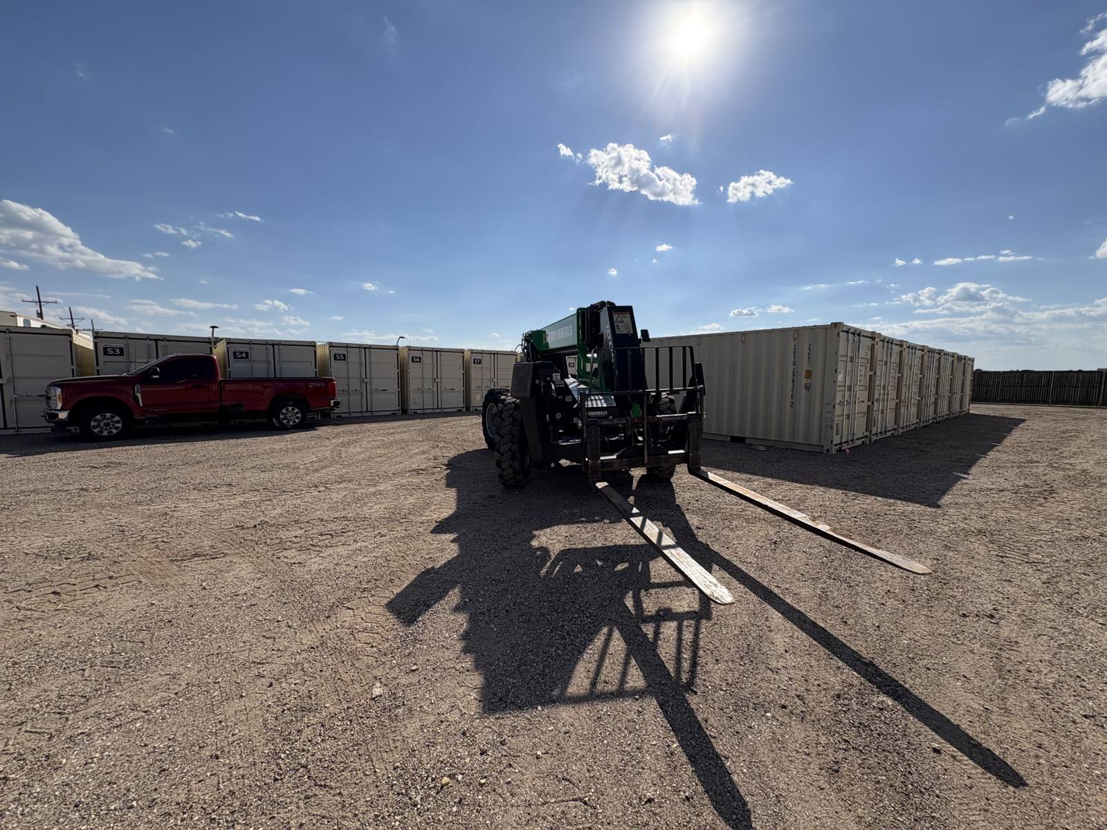 Multi-unit delivery built by Cactus Containers